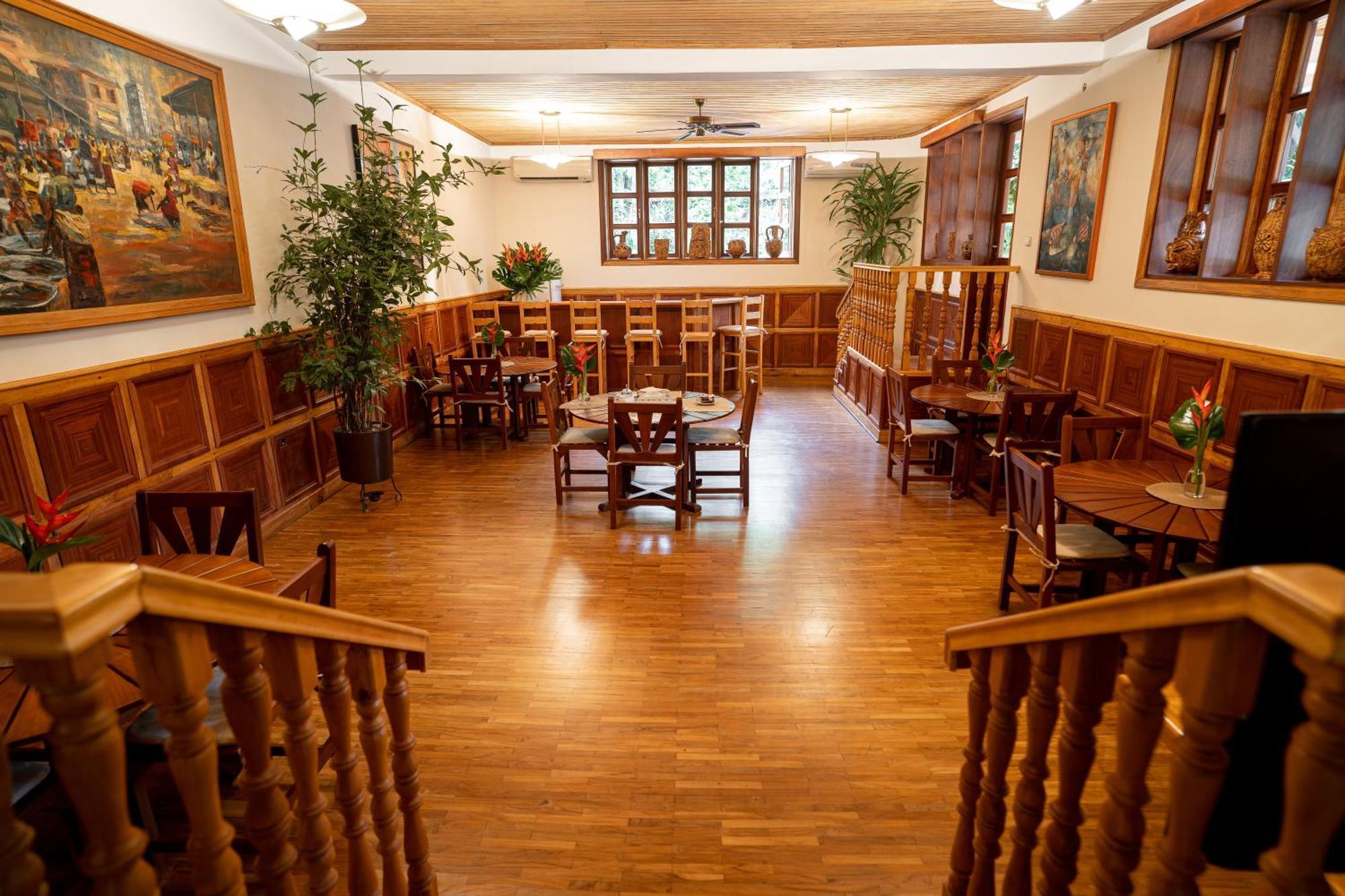 Esther'S Hotel أكرا المظهر الخارجي الصورة